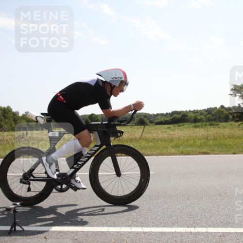 22.06.2025 - Viking Triathlon Yannick Fuchs http://msf.ph/oto/8067182 22.06.2025 11:09:38 Radfahren 145, 176, 368, 423 meine-sportfotos.de