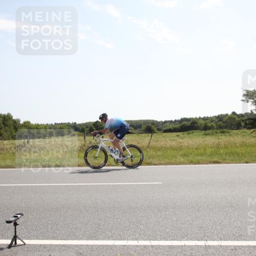 22.06.2025 - Viking Triathlon Yannick Fuchs http://msf.ph/oto/8067233 22.06.2025 11:09:32 Radfahren 26, 95, 326, 368, 423 meine-sportfotos.de