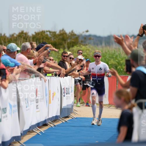 22.06.2025 - Viking Triathlon Michael Strokosch http://msf.ph/oto/8067465 22.06.2025 13:47:01 Ziel 4 meine-sportfotos.de