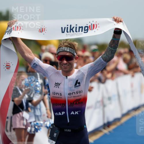 22.06.2025 - Viking Triathlon Michael Strokosch http://msf.ph/oto/8067473 22.06.2025 13:47:07 Ziel 4 meine-sportfotos.de