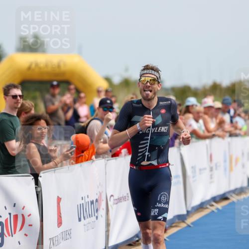 22.06.2025 - Viking Triathlon Michael Strokosch http://msf.ph/oto/8067522 22.06.2025 14:03:25 Ziel 557 meine-sportfotos.de
