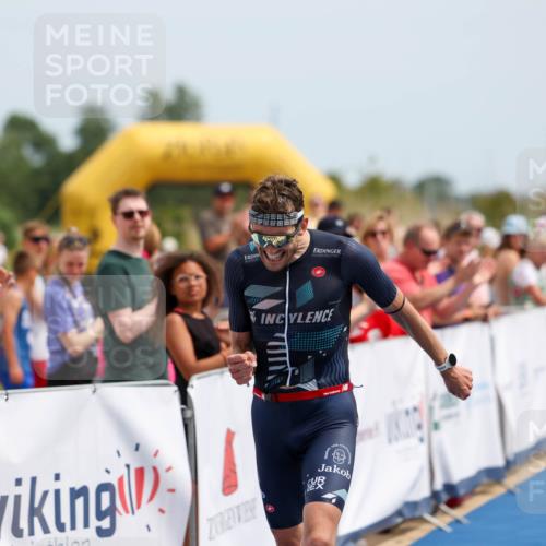 22.06.2025 - Viking Triathlon Michael Strokosch http://msf.ph/oto/8067533 22.06.2025 14:03:26 Ziel 557 meine-sportfotos.de