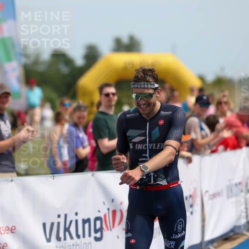 22.06.2025 - Viking Triathlon Michael Strokosch http://msf.ph/oto/8067539 22.06.2025 14:03:27 Ziel 557 meine-sportfotos.de
