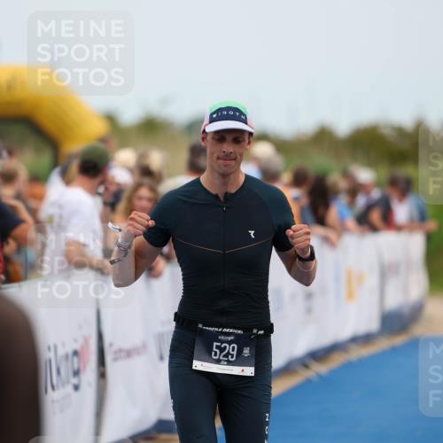 22.06.2025 - Viking Triathlon Michael Strokosch http://msf.ph/oto/8067566 22.06.2025 15:02:45 Ziel 127, 529 meine-sportfotos.de