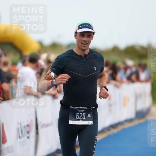 22.06.2025 - Viking Triathlon Michael Strokosch http://msf.ph/oto/8067568 22.06.2025 15:02:45 Ziel 127, 529 meine-sportfotos.de