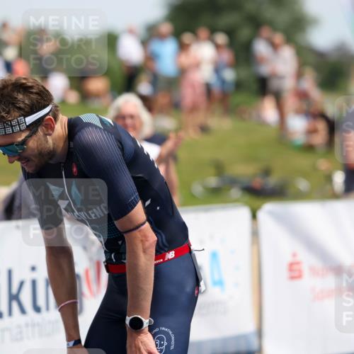 22.06.2025 - Viking Triathlon Michael Strokosch http://msf.ph/oto/8067577 22.06.2025 14:03:30 Ziel 557 meine-sportfotos.de