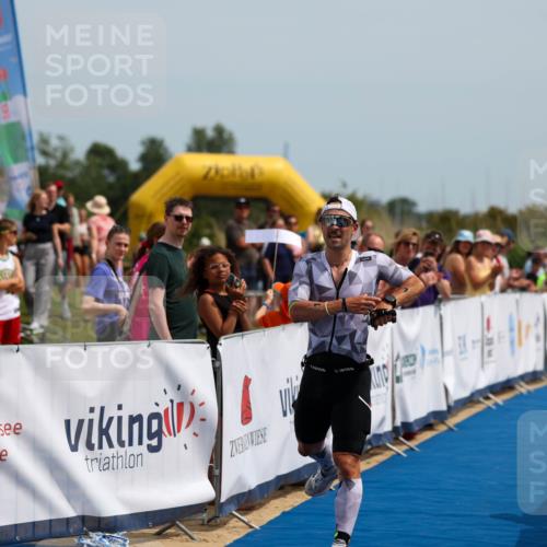 22.06.2025 - Viking Triathlon Michael Strokosch http://msf.ph/oto/8067581 22.06.2025 14:04:17 Ziel 1, 414 meine-sportfotos.de