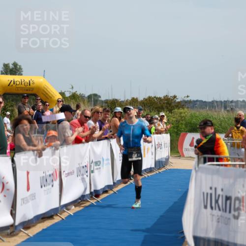 22.06.2025 - Viking Triathlon Michael Strokosch http://msf.ph/oto/8067603 22.06.2025 14:04:20 Ziel 1, 414 meine-sportfotos.de