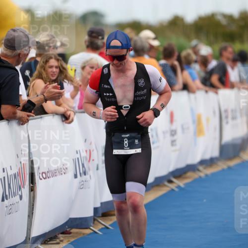22.06.2025 - Viking Triathlon Michael Strokosch http://msf.ph/oto/8067605 22.06.2025 15:02:51 Ziel 8 meine-sportfotos.de