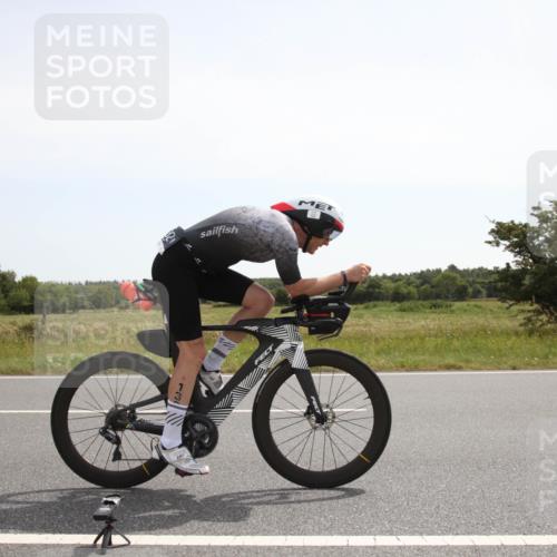 22.06.2025 - Viking Triathlon Yannick Fuchs http://msf.ph/oto/8067765 22.06.2025 11:56:33 Radfahren 132, 326, 601, 645 meine-sportfotos.de