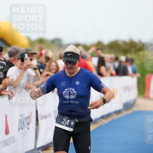 22.06.2025 - Viking Triathlon Michael Strokosch http://msf.ph/oto/8067867 22.06.2025 15:05:15 Ziel 214 meine-sportfotos.de