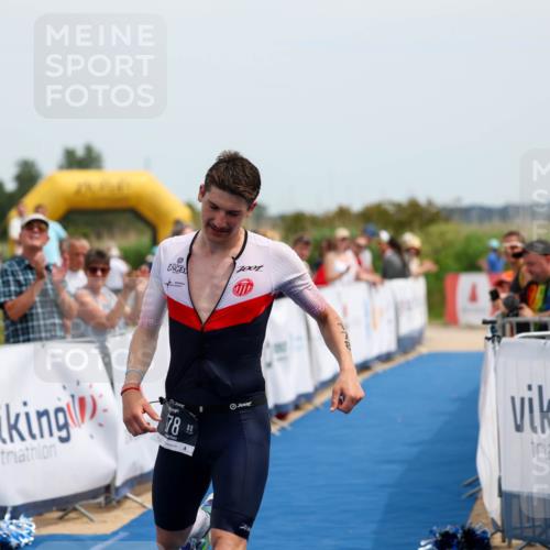 22.06.2025 - Viking Triathlon Michael Strokosch http://msf.ph/oto/8067919 22.06.2025 14:16:49 Ziel 178 meine-sportfotos.de