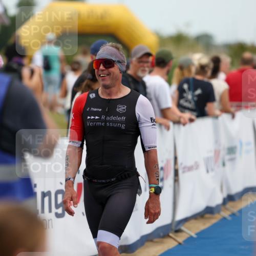 22.06.2025 - Viking Triathlon Michael Strokosch http://msf.ph/oto/8067970 22.06.2025 15:05:48 Ziel 491, 492 meine-sportfotos.de