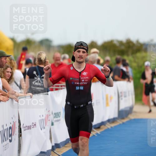 22.06.2025 - Viking Triathlon Michael Strokosch http://msf.ph/oto/8068149 22.06.2025 15:06:59 Ziel 429 meine-sportfotos.de