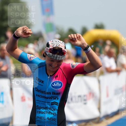 22.06.2025 - Viking Triathlon Michael Strokosch http://msf.ph/oto/8068203 22.06.2025 14:20:38 Ziel 9 meine-sportfotos.de