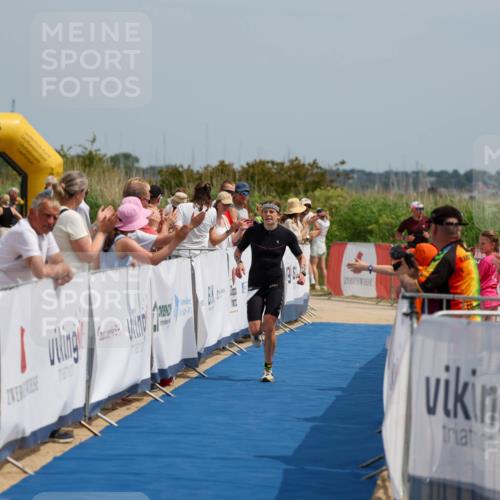22.06.2025 - Viking Triathlon Michael Strokosch http://msf.ph/oto/8068210 22.06.2025 14:21:28 Ziel 10 meine-sportfotos.de