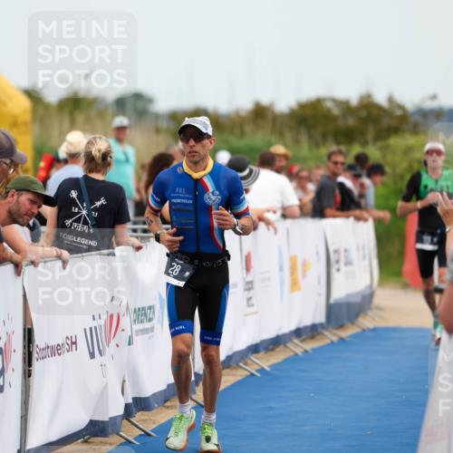 22.06.2025 - Viking Triathlon Michael Strokosch http://msf.ph/oto/8068246 22.06.2025 15:07:33 Ziel 28, 80 meine-sportfotos.de