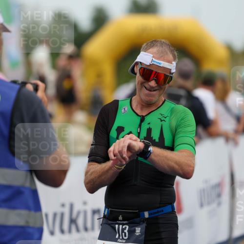 22.06.2025 - Viking Triathlon Michael Strokosch http://msf.ph/oto/8068310 22.06.2025 15:07:40 Ziel 28, 113 meine-sportfotos.de
