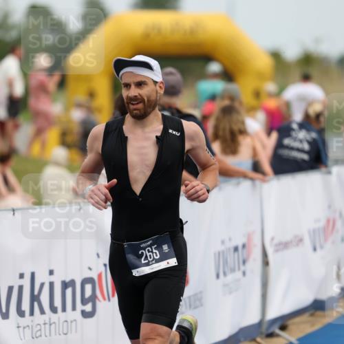 22.06.2025 - Viking Triathlon Michael Strokosch http://msf.ph/oto/8068444 22.06.2025 15:08:29 Ziel 265, 411 meine-sportfotos.de