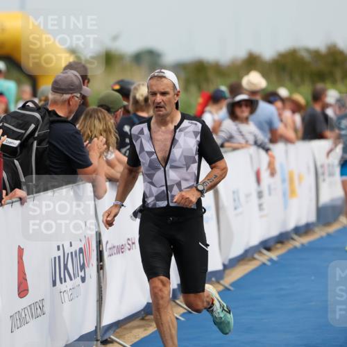 22.06.2025 - Viking Triathlon Michael Strokosch http://msf.ph/oto/8068530 22.06.2025 15:09:10 Ziel 17 meine-sportfotos.de