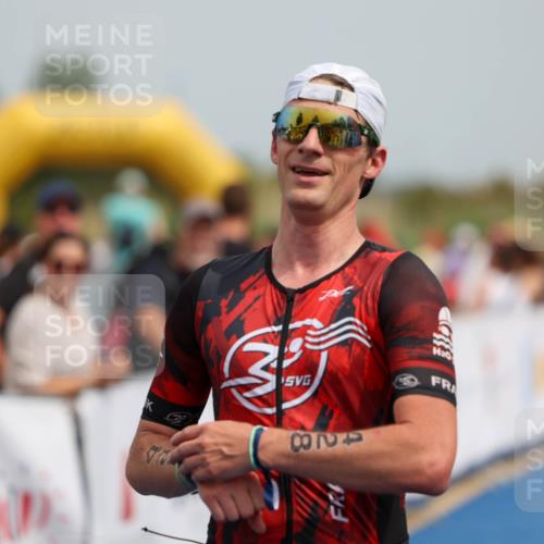 22.06.2025 - Viking Triathlon Michael Strokosch http://msf.ph/oto/8068623 22.06.2025 15:09:44 Ziel 428, 506 meine-sportfotos.de
