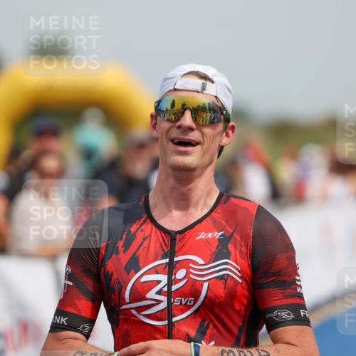 22.06.2025 - Viking Triathlon Michael Strokosch http://msf.ph/oto/8068627 22.06.2025 15:09:44 Ziel 428, 506 meine-sportfotos.de