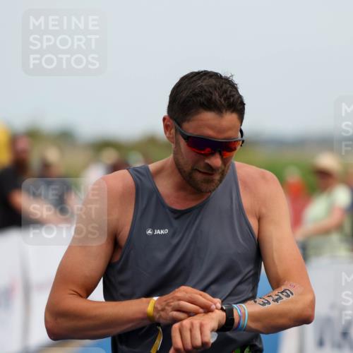 22.06.2025 - Viking Triathlon Michael Strokosch http://msf.ph/oto/8068748 22.06.2025 15:12:31 Ziel 643 meine-sportfotos.de