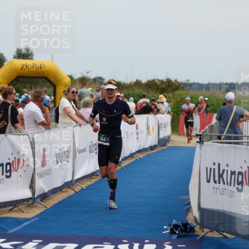 22.06.2025 - Viking Triathlon Michael Strokosch http://msf.ph/oto/8068844 22.06.2025 14:33:07 Ziel 544 meine-sportfotos.de