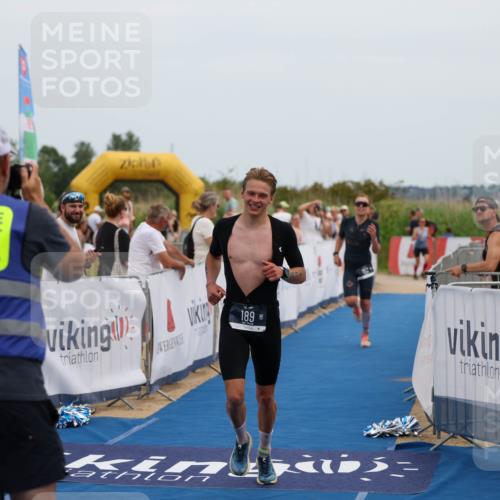 22.06.2025 - Viking Triathlon Michael Strokosch http://msf.ph/oto/8068927 22.06.2025 14:33:47 Ziel 152, 189 meine-sportfotos.de