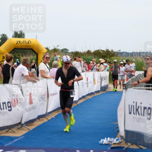22.06.2025 - Viking Triathlon Michael Strokosch http://msf.ph/oto/8068972 22.06.2025 14:33:57 Ziel 341 meine-sportfotos.de