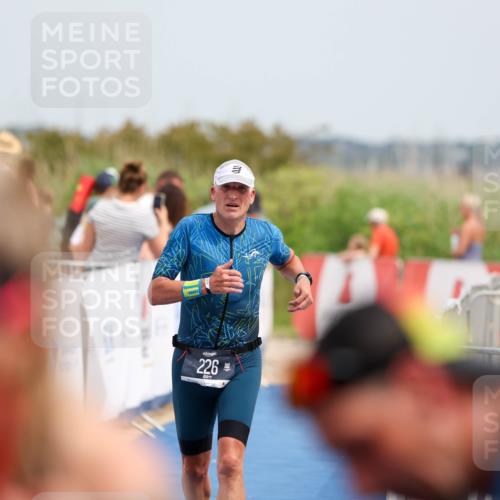 22.06.2025 - Viking Triathlon Michael Strokosch http://msf.ph/oto/8069004 22.06.2025 15:13:55 Ziel 226 meine-sportfotos.de