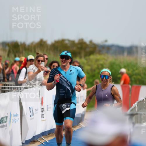 22.06.2025 - Viking Triathlon Michael Strokosch http://msf.ph/oto/8069027 22.06.2025 15:14:18 Ziel 58, 124 meine-sportfotos.de