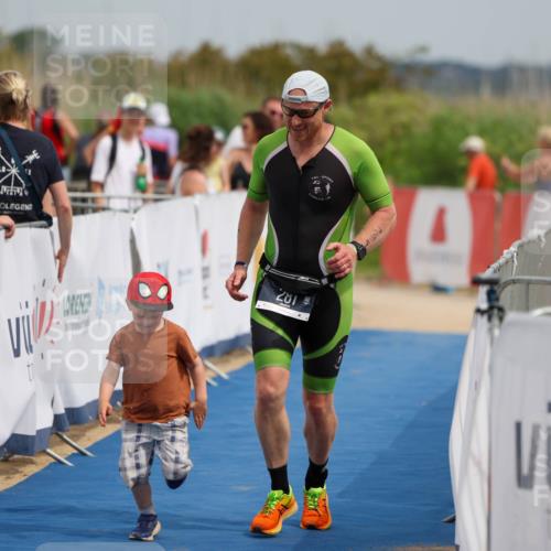 22.06.2025 - Viking Triathlon Michael Strokosch http://msf.ph/oto/8069086 22.06.2025 15:14:32 Ziel 281 meine-sportfotos.de