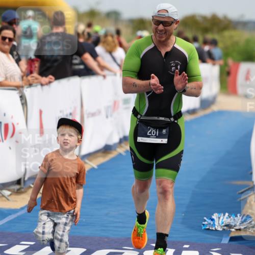 22.06.2025 - Viking Triathlon Michael Strokosch http://msf.ph/oto/8069109 22.06.2025 15:14:34 Ziel 281 meine-sportfotos.de