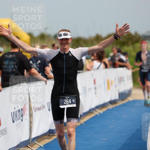 22.06.2025 - Viking Triathlon Michael Strokosch http://msf.ph/oto/8069162 22.06.2025 15:14:55 Ziel 264, 377 meine-sportfotos.de