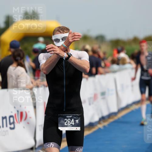 22.06.2025 - Viking Triathlon Michael Strokosch http://msf.ph/oto/8069190 22.06.2025 15:14:57 Ziel 264, 377 meine-sportfotos.de
