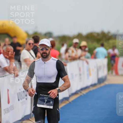 22.06.2025 - Viking Triathlon Michael Strokosch http://msf.ph/oto/8069194 22.06.2025 14:37:47 Ziel 7 meine-sportfotos.de