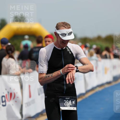 22.06.2025 - Viking Triathlon Michael Strokosch http://msf.ph/oto/8069215 22.06.2025 15:15:00 Ziel 264, 377 meine-sportfotos.de