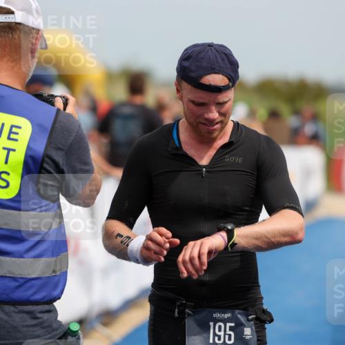 22.06.2025 - Viking Triathlon Michael Strokosch http://msf.ph/oto/8069263 22.06.2025 15:15:18 Ziel 195 meine-sportfotos.de