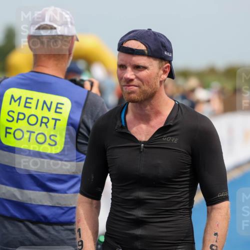 22.06.2025 - Viking Triathlon Michael Strokosch http://msf.ph/oto/8069281 22.06.2025 15:15:19 Ziel 195 meine-sportfotos.de