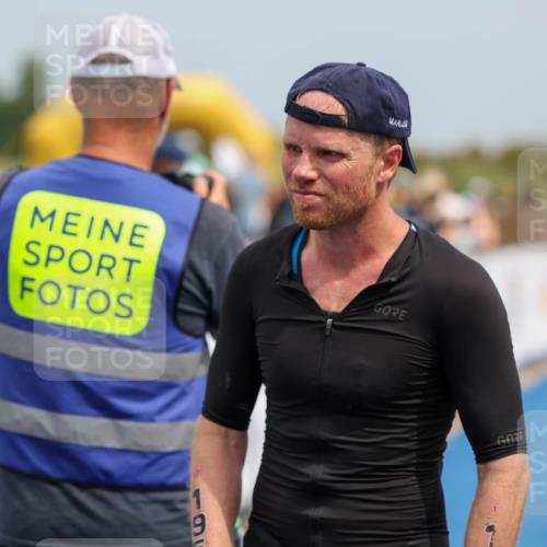 22.06.2025 - Viking Triathlon Michael Strokosch http://msf.ph/oto/8069283 22.06.2025 15:15:19 Ziel 195 meine-sportfotos.de