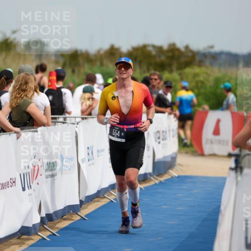 22.06.2025 - Viking Triathlon Michael Strokosch http://msf.ph/oto/8069291 22.06.2025 15:15:45 Ziel 554 meine-sportfotos.de
