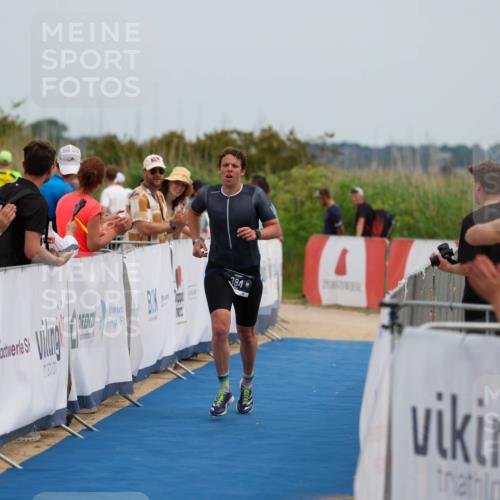 22.06.2025 - Viking Triathlon Michael Strokosch http://msf.ph/oto/8069294 22.06.2025 14:39:38 Ziel 384 meine-sportfotos.de