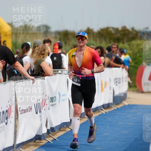 22.06.2025 - Viking Triathlon Michael Strokosch http://msf.ph/oto/8069296 22.06.2025 15:15:46 Ziel 554 meine-sportfotos.de