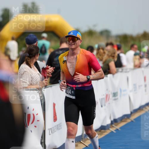 22.06.2025 - Viking Triathlon Michael Strokosch http://msf.ph/oto/8069317 22.06.2025 15:15:47 Ziel 554 meine-sportfotos.de
