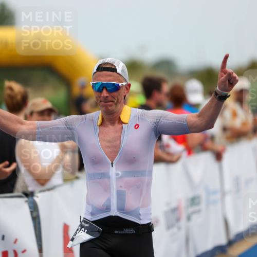 22.06.2025 - Viking Triathlon Michael Strokosch http://msf.ph/oto/8069441 22.06.2025 14:40:02 Ziel 381 meine-sportfotos.de