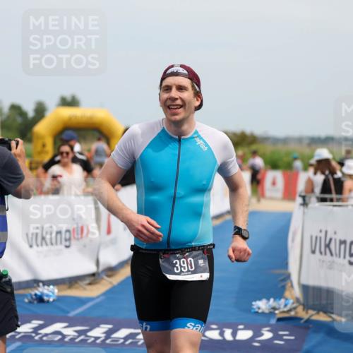 22.06.2025 - Viking Triathlon Michael Strokosch http://msf.ph/oto/8069456 22.06.2025 15:17:01 Ziel 390 meine-sportfotos.de