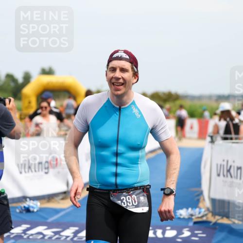 22.06.2025 - Viking Triathlon Michael Strokosch http://msf.ph/oto/8069457 22.06.2025 15:17:01 Ziel 390 meine-sportfotos.de