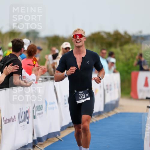 22.06.2025 - Viking Triathlon Michael Strokosch http://msf.ph/oto/8069458 22.06.2025 14:40:08 Ziel 229, 381 meine-sportfotos.de