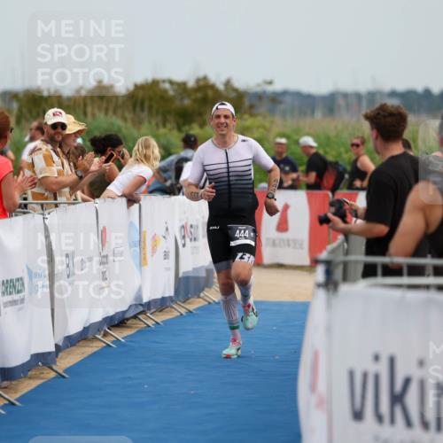 22.06.2025 - Viking Triathlon Michael Strokosch http://msf.ph/oto/8069496 22.06.2025 14:40:41 Ziel 444 meine-sportfotos.de